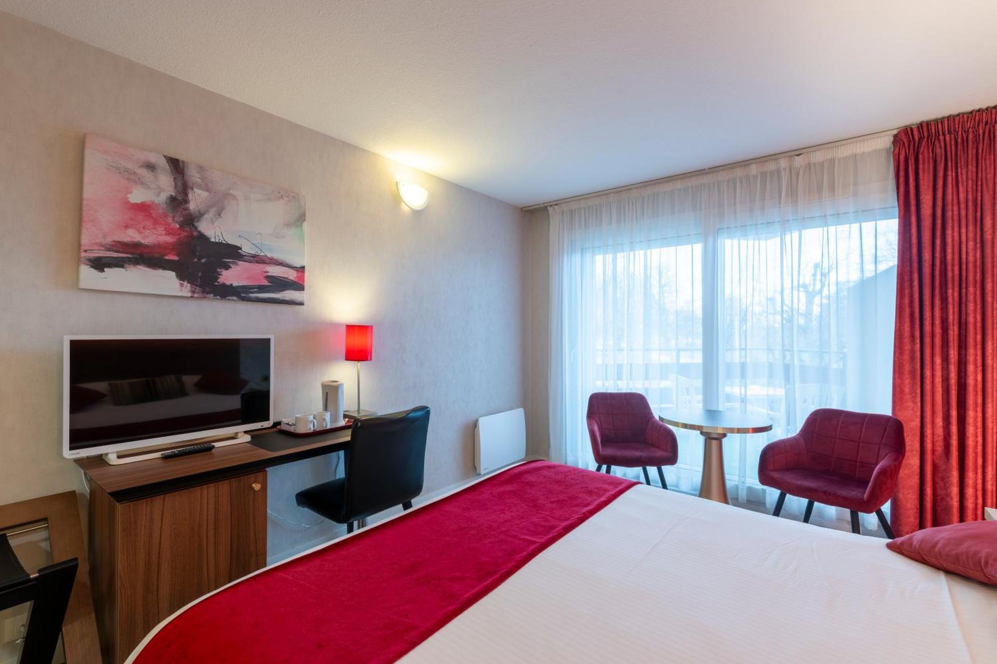 Logis Hotel Arc En Ciel Тонон-ле-Бен Экстерьер фото